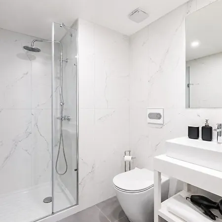 Апартаменты Spacious 2 Bedrooms With 2 Bathrooms - Historic Center - Ac *