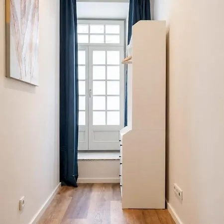 Spacious 2 Bedrooms With 2 Bathrooms - Historic Center - Ac * Порту